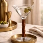 Taça Para Martini Mori Em Cristal Ecológico Com Cabo De Madeira Acácia 250 ml - Imagem 2