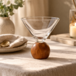Taça Para Martini Mori Em Cristal Ecológico Com Cabo De Madeira Acácia 250 ml - Imagem 2