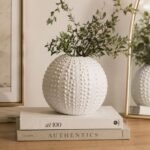 Vaso Decorativo em Poliresina Branco - Imagem 2